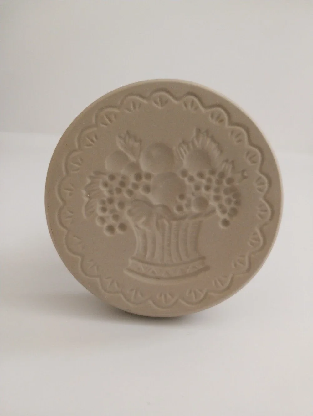 Vintage 1997 Brown Bag Cookie Art Cookie Stamp Fruit Basket Number 27 Like New